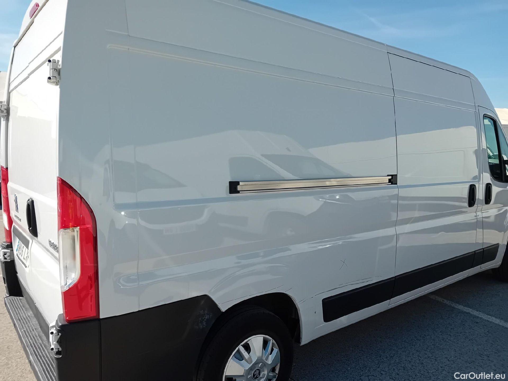  Peugeot  Boxer PEUGEOT  / 2014 / 4P / furgón Pack 335 L3 H2 BHDI 103kW (140CV) S&S #31