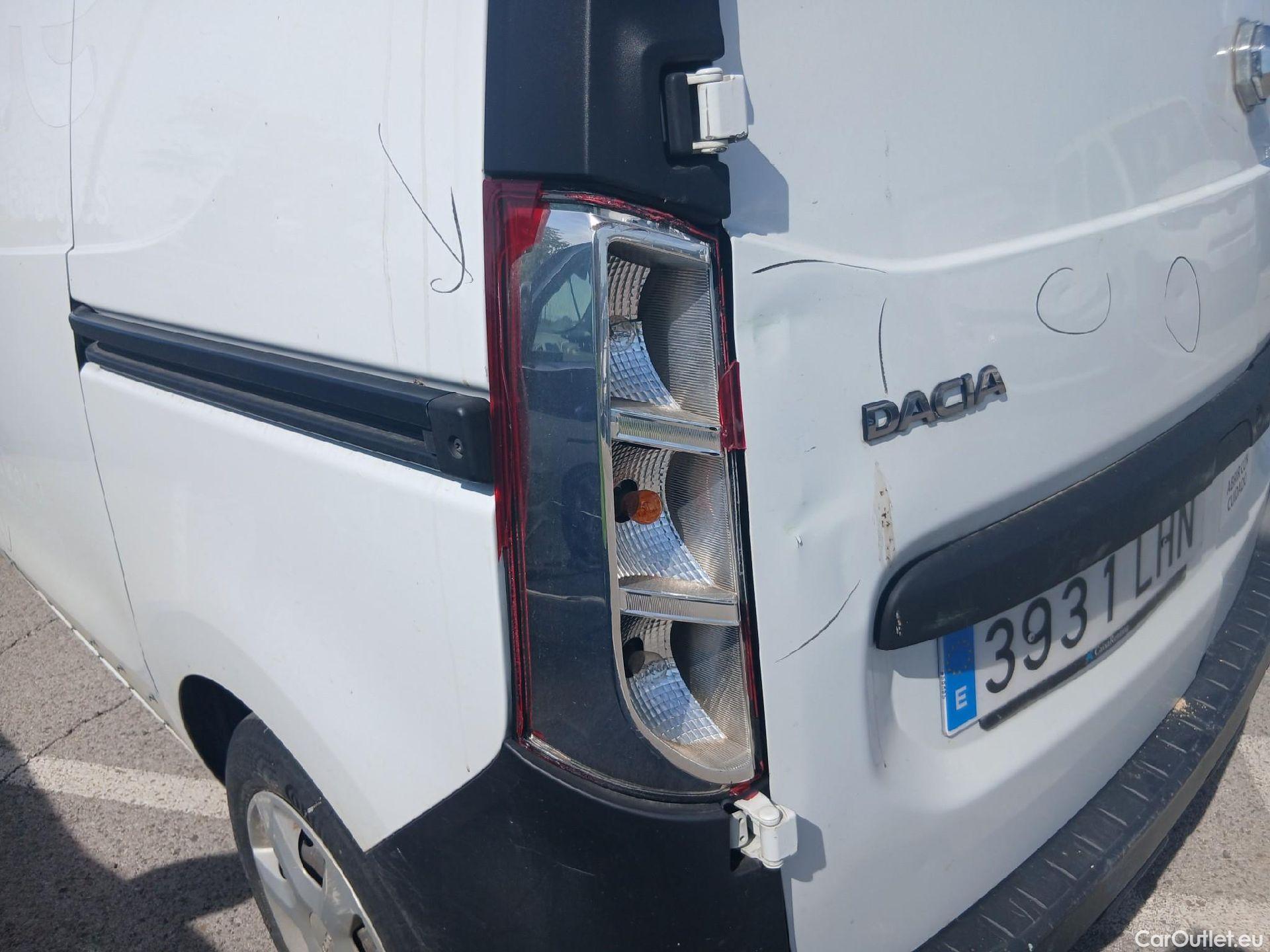  Dacia  Dokker DACIA  / 2013 / 4P / furgón derivado de turismo Van Essential 1.6 80kW (110CV) GLP #20