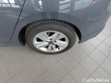  Volkswagen  Golf  VOLKSWAGEN / 2019 / 5P / BERLINA 2.0 TDI SCR 85KW LIFE DSG #44