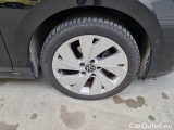  Volkswagen  Golf  VOLKSWAGEN / 2019 / 5P / BERLINA 2.0 TDI SCR 85KW STYLE #17