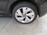  Volkswagen  Golf  VOLKSWAGEN / 2019 / 5P / BERLINA 2.0 TDI SCR 85KW STYLE #58