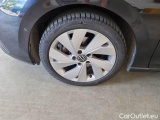  Volkswagen  Golf  VOLKSWAGEN / 2019 / 5P / BERLINA 2.0 TDI SCR 85KW STYLE #56