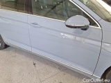  Volkswagen  Passat VOLKSWAGEN  / 2019 / 5P / STATION WAGON VAR. 2.0TDI SCR 147KW EXECUTIVE DSG #50