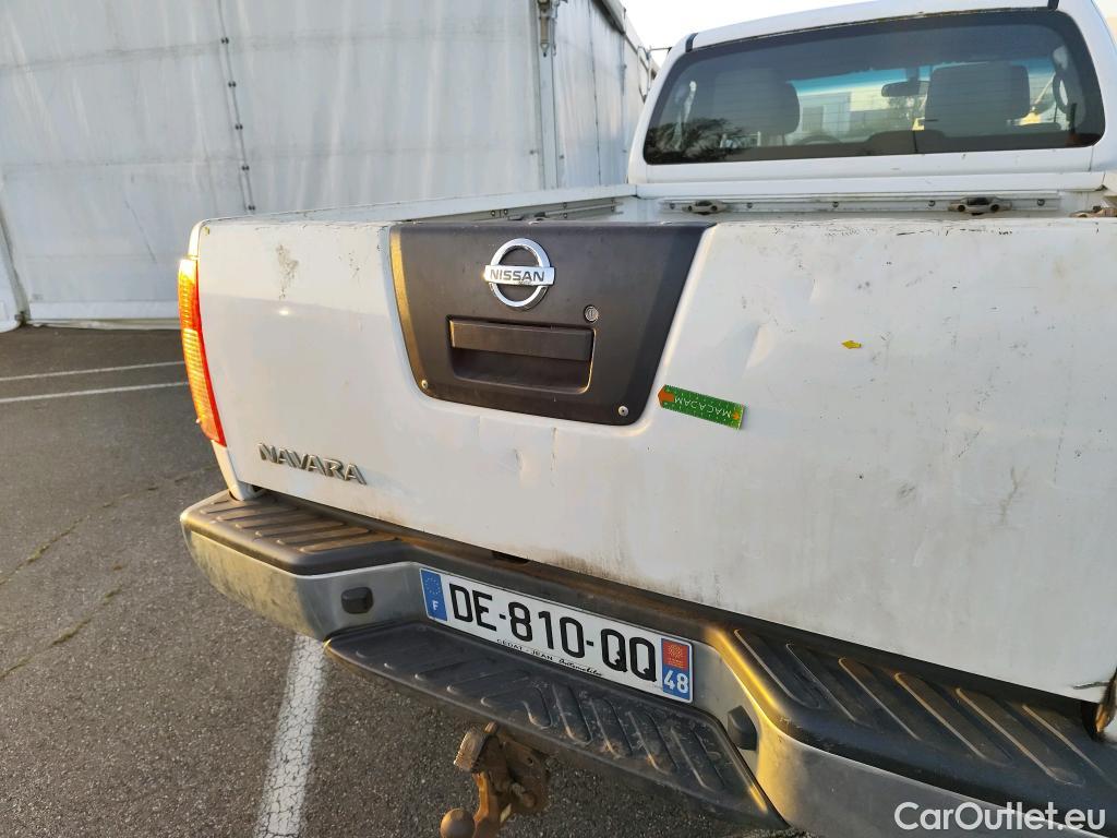  Nissan  Navara NISSAN  VU 4p Pick-up King-Cab 2.5 dCi 1144ch 4x4 XE #19
