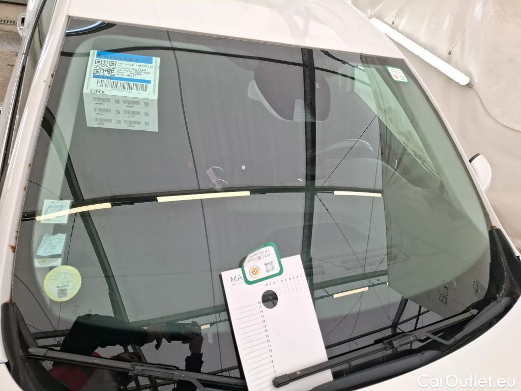  Renault  Megane  IV Berline 5pt. Business 1.5 dCi 115CV BVA7 E6dT / TRANSFO VP VF #18