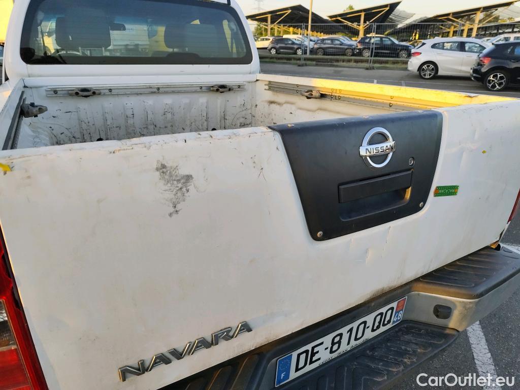  Nissan  Navara NISSAN  VU 4p Pick-up King-Cab 2.5 dCi 1144ch 4x4 XE #20