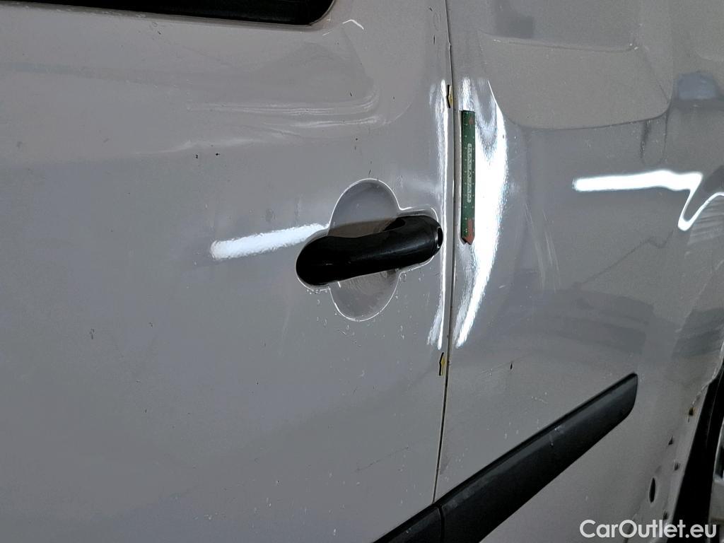  Renault  Kangoo  Express Maxi Extra (Série Spéciale) 1.5 dCi 90CV BVM5 E6 #20