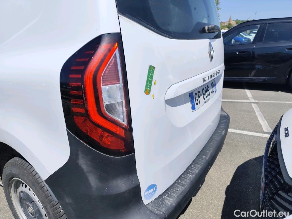  Renault  Kangoo RENAULT  / 2021 / 4P / Fourgonnette GD CONFORT - BLUE DCI 95 #26