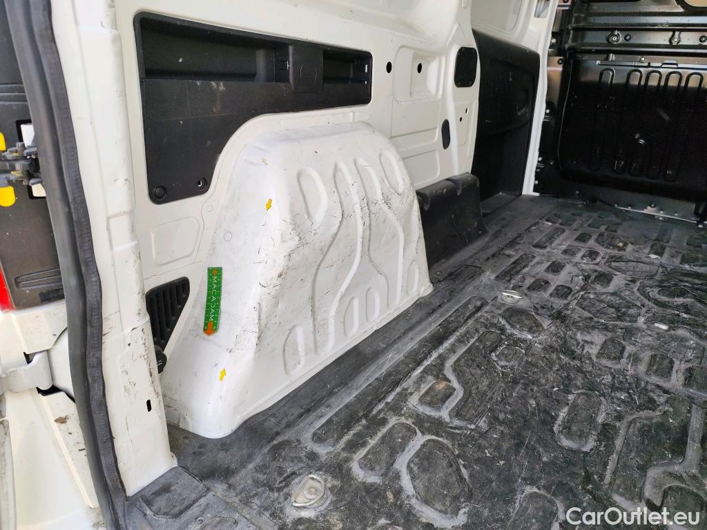  Fiat  Doblo Doblò Pro Lounge Maxi Fourgon 1.6 Multijet #13
