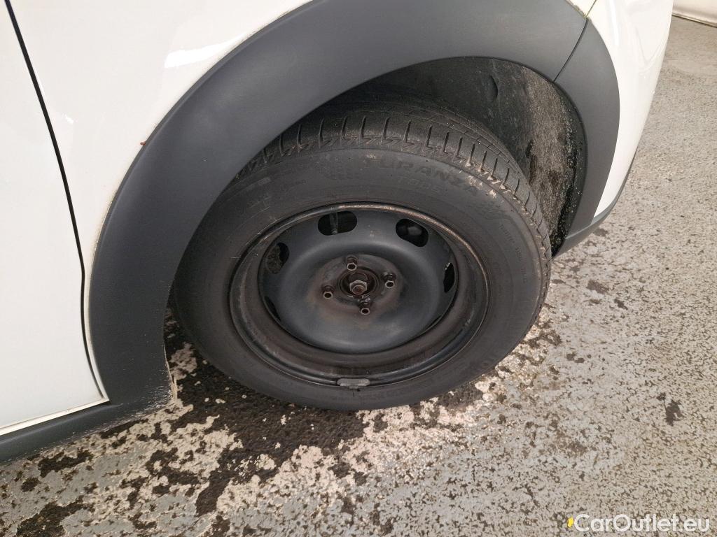  Citroen  C3  Société Feel Business R 1.5 BlueHDI 100CV BVM6 E6dT #16