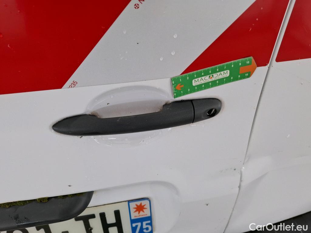  Renault  Kangoo  Express Maxi Extra (Série Spéciale) 1.5 dCi 90CV BVM5 E6 #30