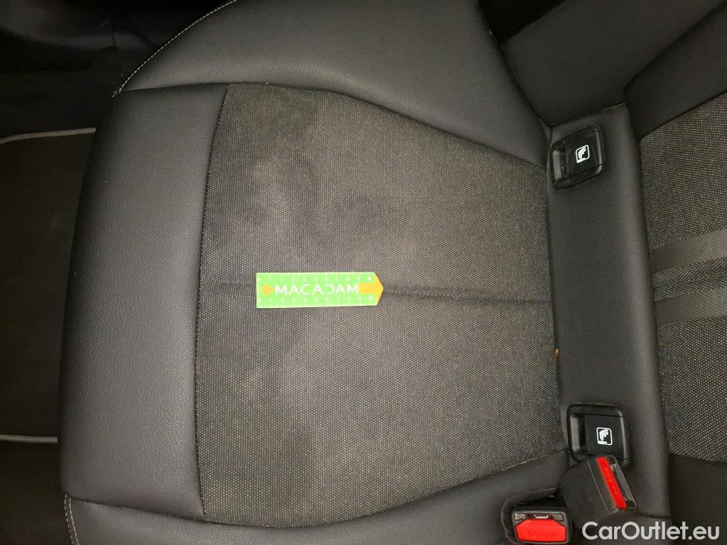  Bmw  Serie 1 Série 1 Berline 120 i Edition Sport 2.0 180CV BVA7 E6d #68