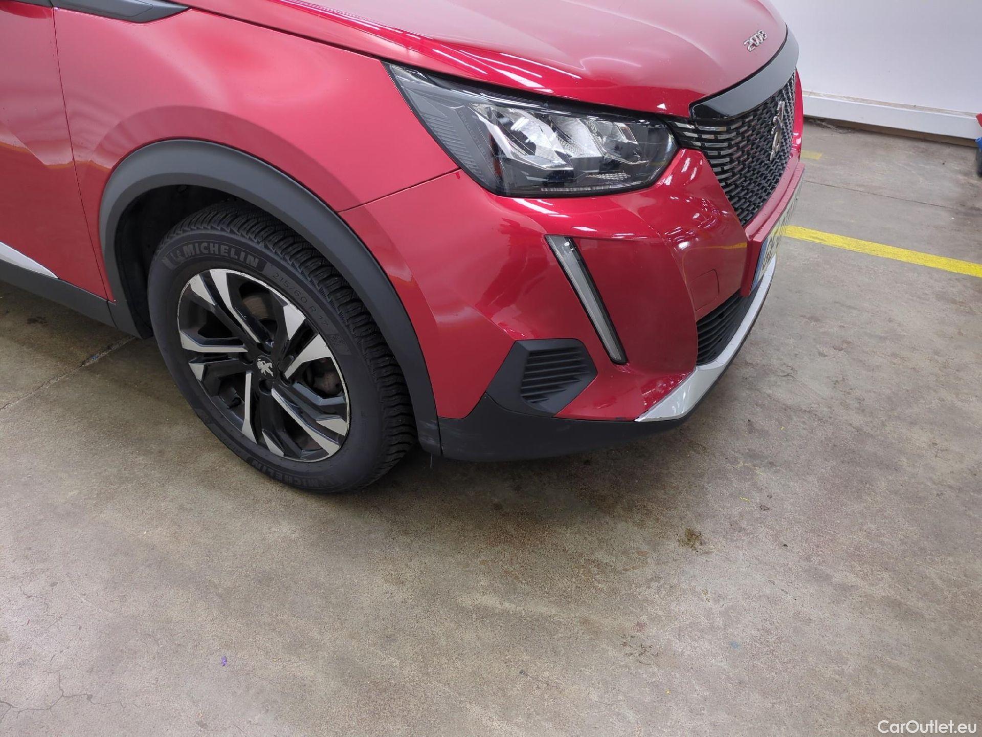 Peugeot  2008  Allure Pack 1.5 HDi 130CV BVA8 E6d #18
