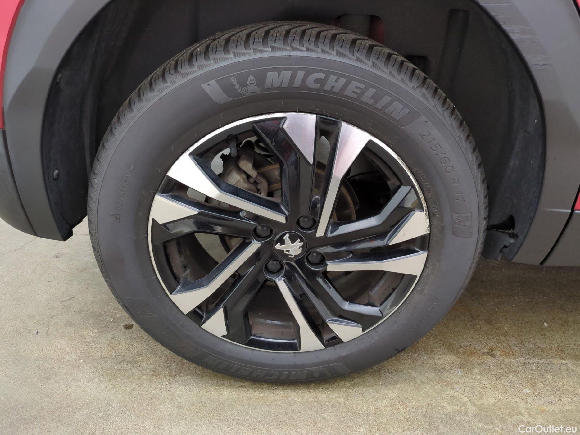  Peugeot  2008  Allure Pack 1.5 HDi 130CV BVA8 E6d #13