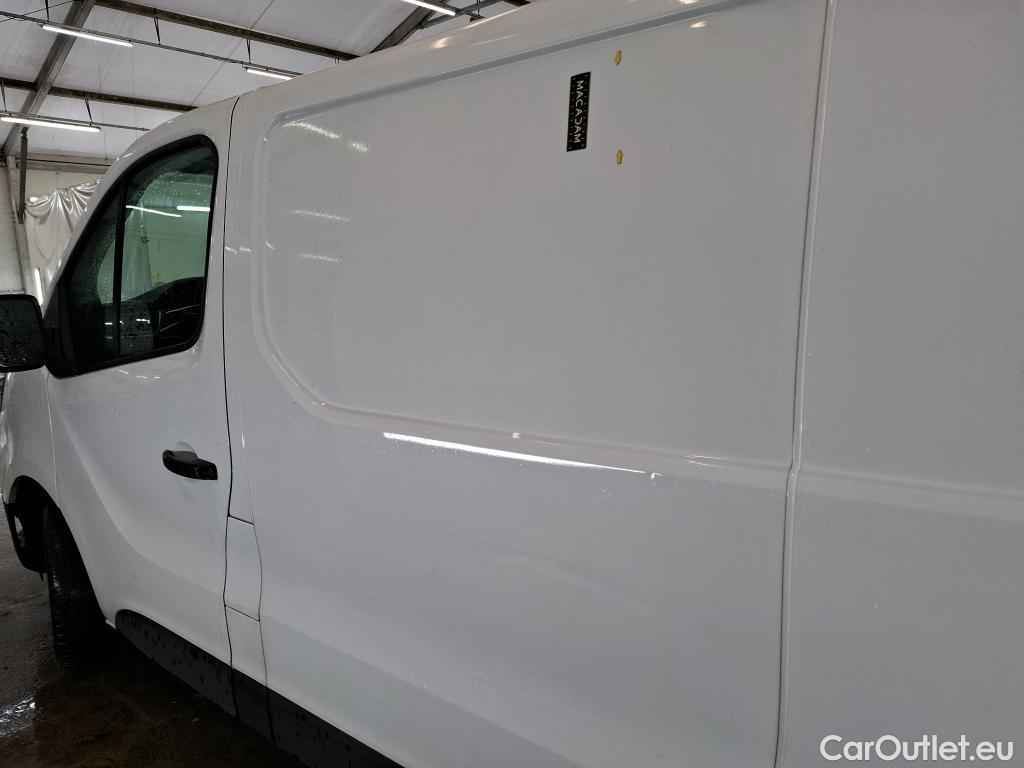  Renault  Trafic RENAULT  / 2021 / 4P / Fourgon tôlé FG GCF L1H1 2T8 Blue dCi 130 #3