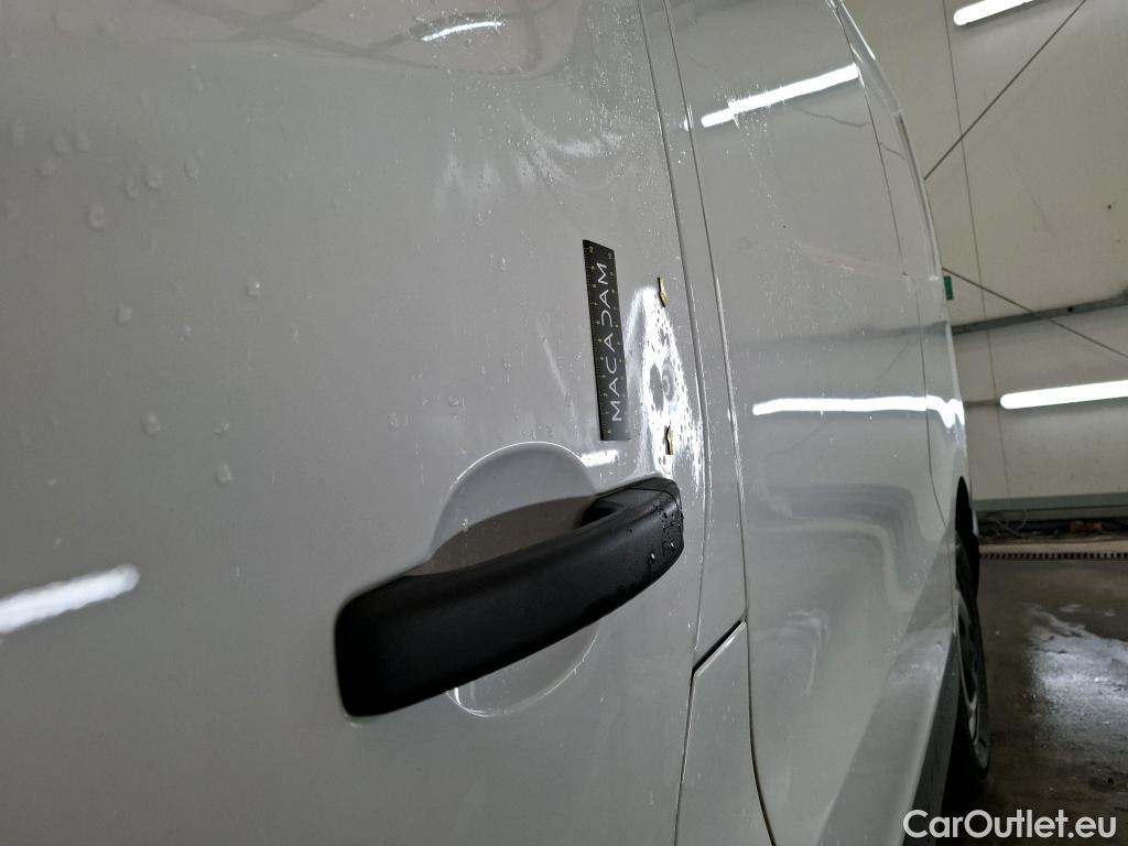  Renault  Trafic RENAULT  / 2021 / 4P / Fourgon tôlé FG GCF L1H1 2T8 Blue dCi 130 #10