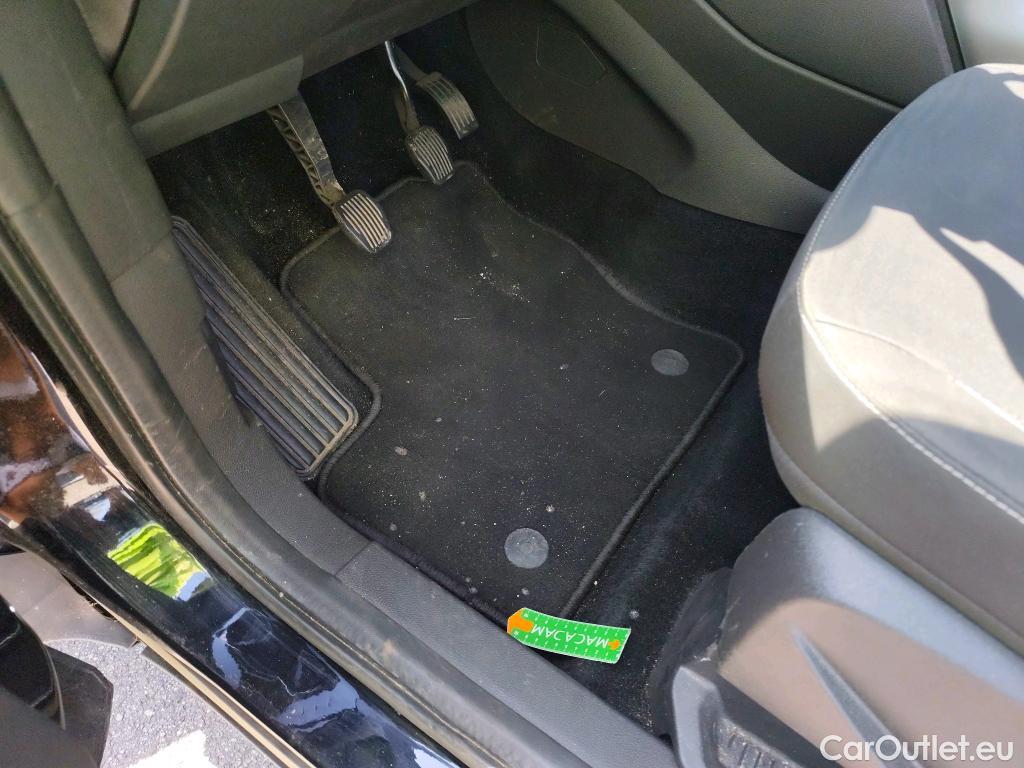  Ford  Kuga  Titanium 1.5 TDCi 120CV BVM6 E6 #15