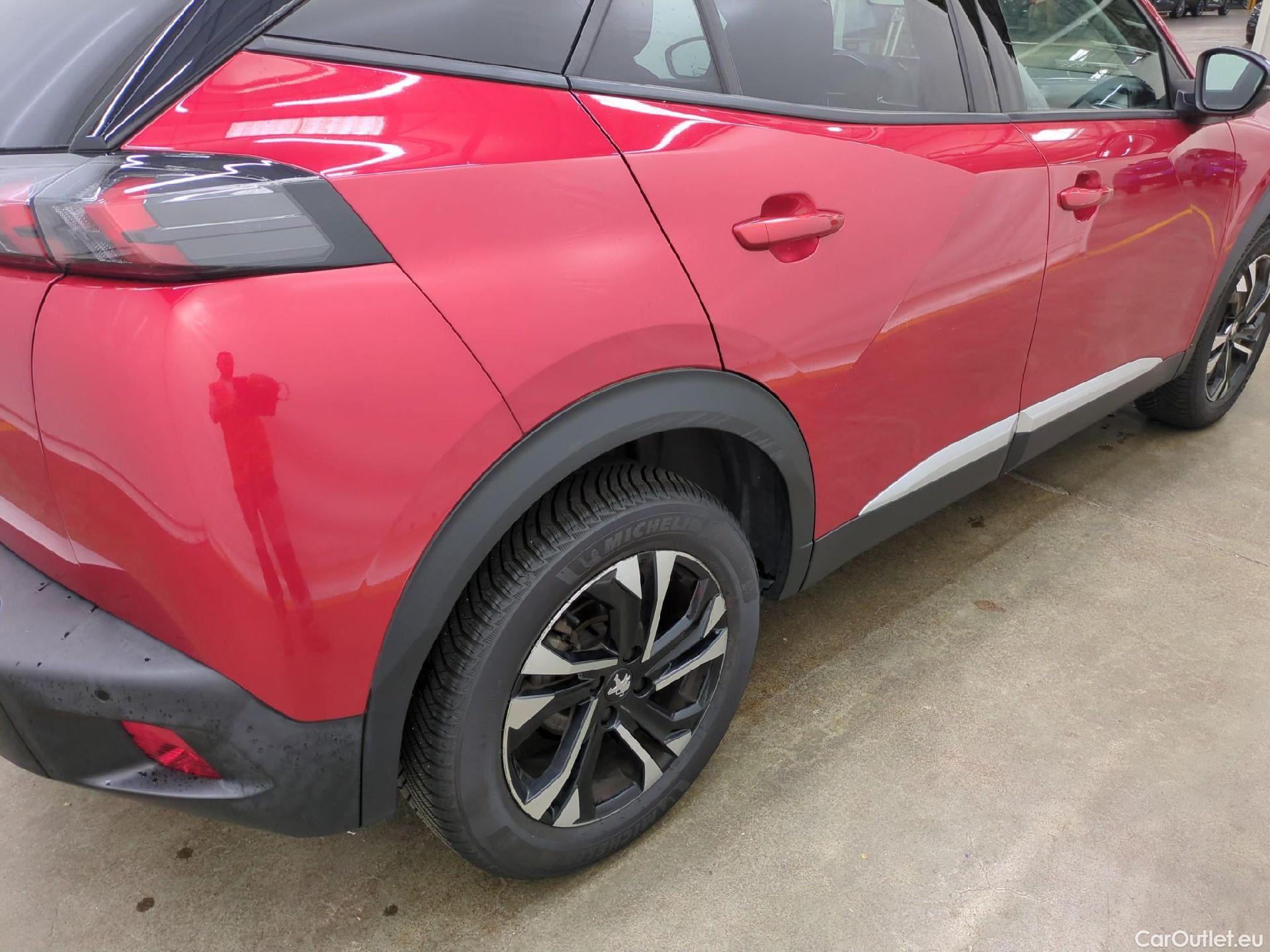  Peugeot  2008  Allure Pack 1.5 HDi 130CV BVA8 E6d #43
