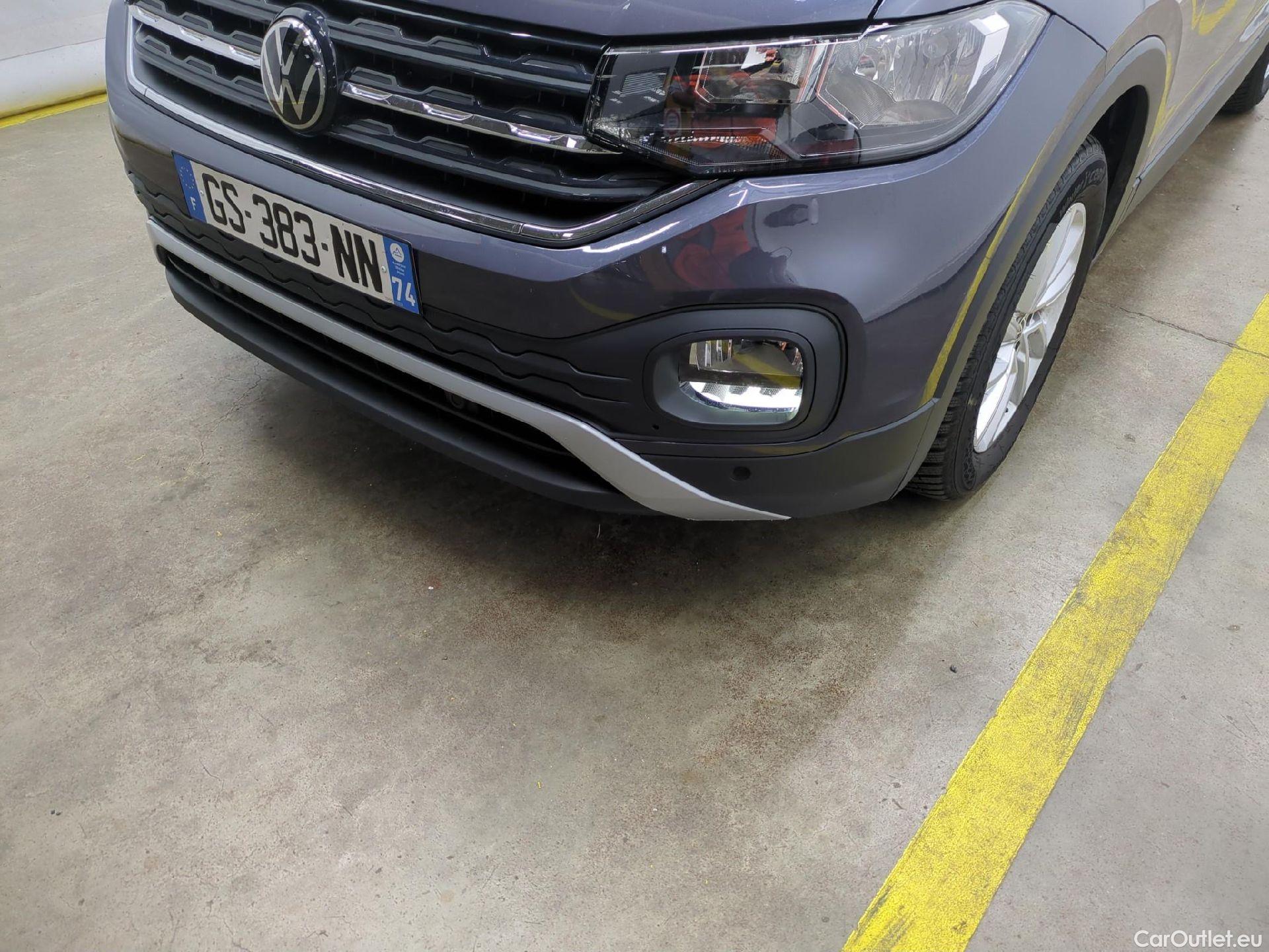  Volkswagen  T-CROSS VOLKSWAGEN  / 2018 / 5P / SUV 1.0 TSI 110ch DSG Life Plus #9