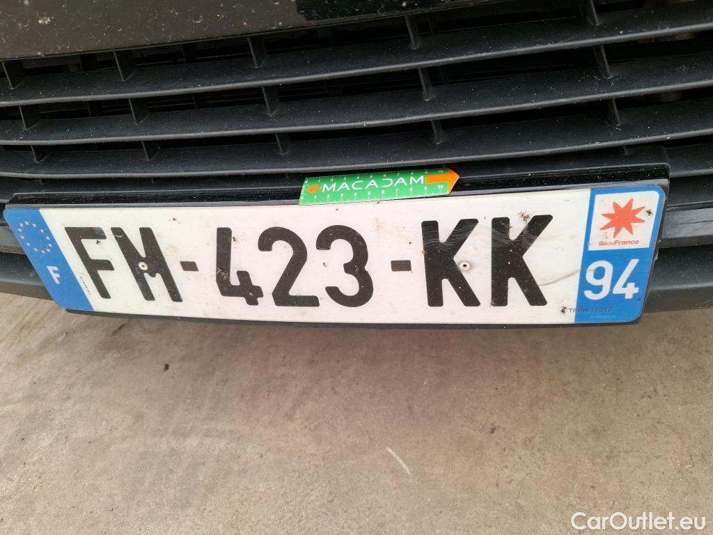  Renault  Grand Scenic RENAULT Grand Scénic / 2016 / 5P / monospace Business Intens Blue dCi 120 EDC #42