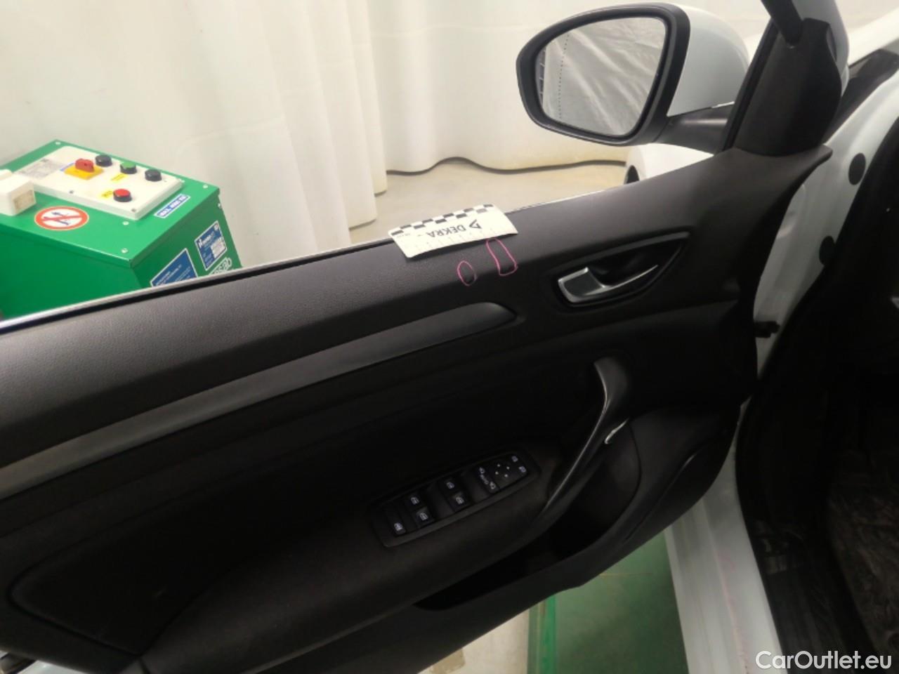  Renault  Megane M�gane ST E-TECH 160 ZEN Aut #27