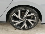 Volkswagen  Golf  Volkswagen Variant 1.5 eTSI 110kW DSG R-Line 5d #21