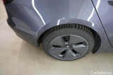  Tesla  Model 3 TESLA  Langstreckenbatt. Allradantrieb Dual Motor 4d 366kW #57