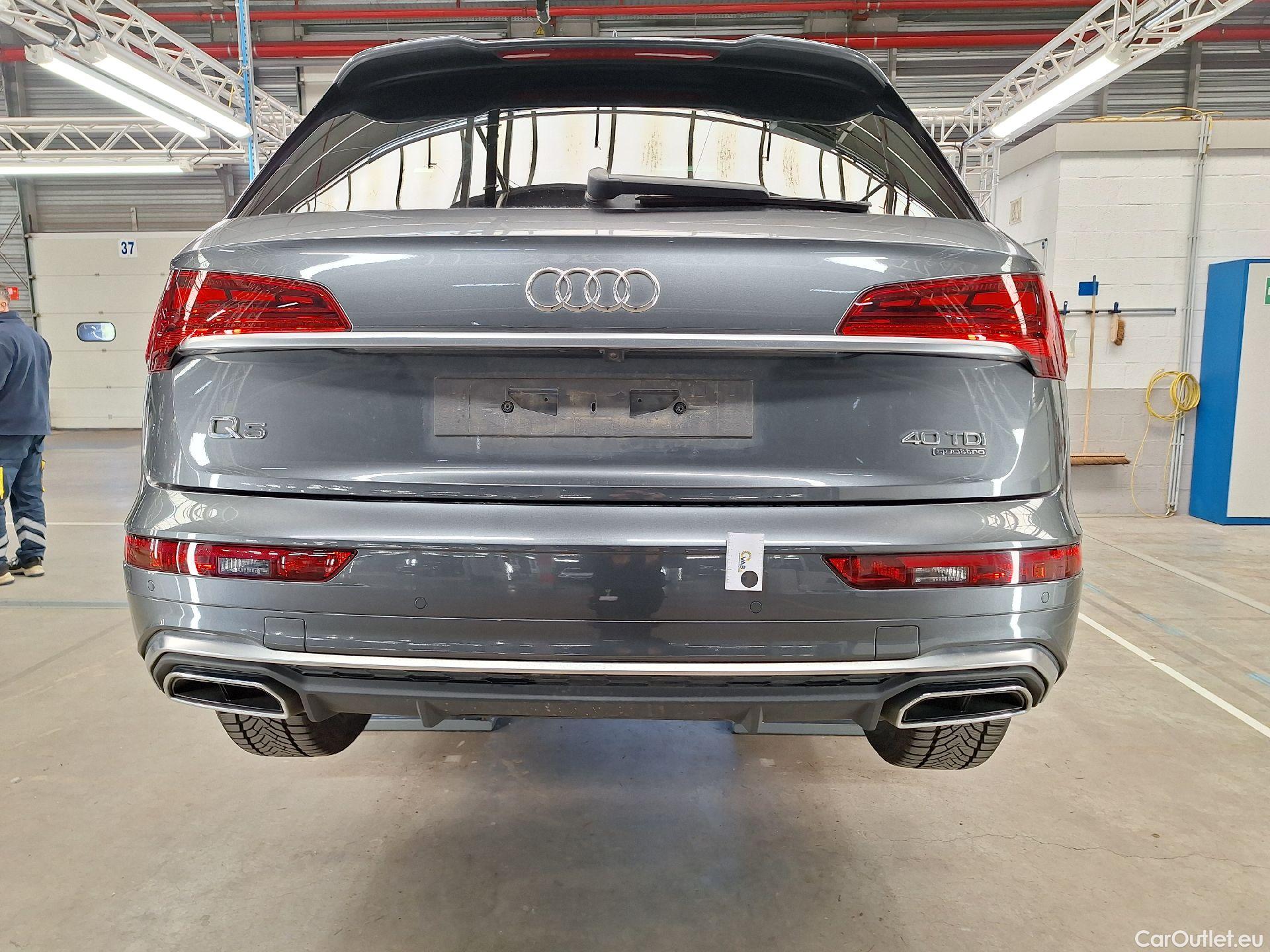  Audi  Q5 Audi,  FL'20, Audi  Business Edition S line 40 TDI quattro 5d #40