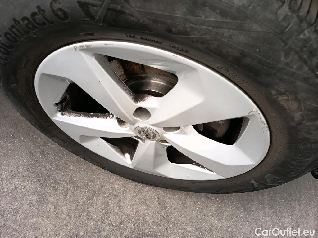  Nissan  Qashqai NISSAN  DIG-T 140 CV E6D ACENTA #9