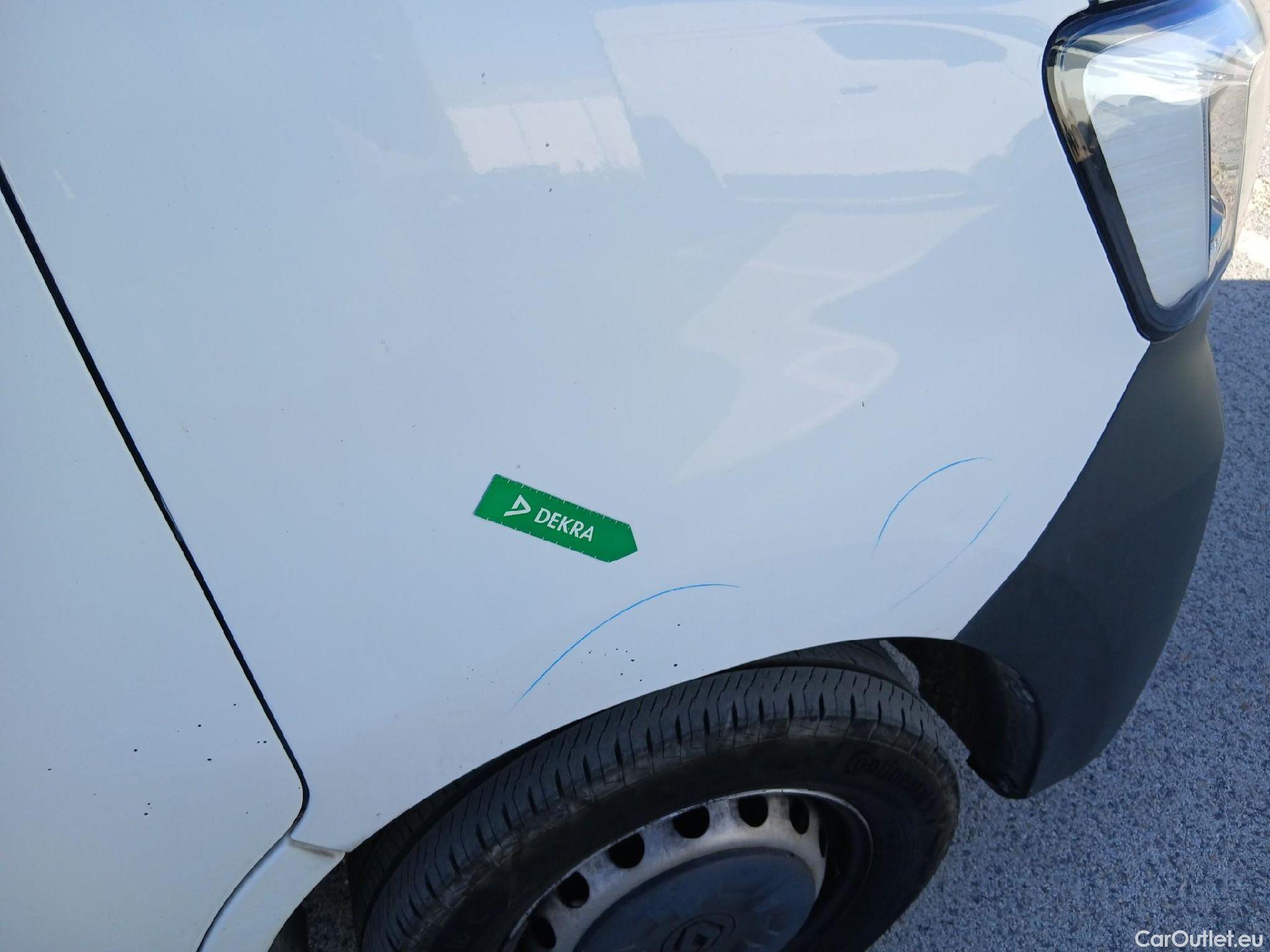  Renault  Master RENAULT  / 2019 / 4P / furgón Furgón T L2H2 3500 Bl dCi 100kW (135CV) #37