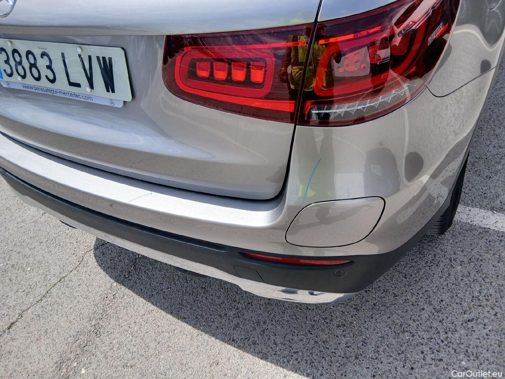  Mercedes  G-Klasee MERCEDES-BENZ Clase GLC / 2019 / 5P / todoterreno GLC 300 e 4MATIC #28