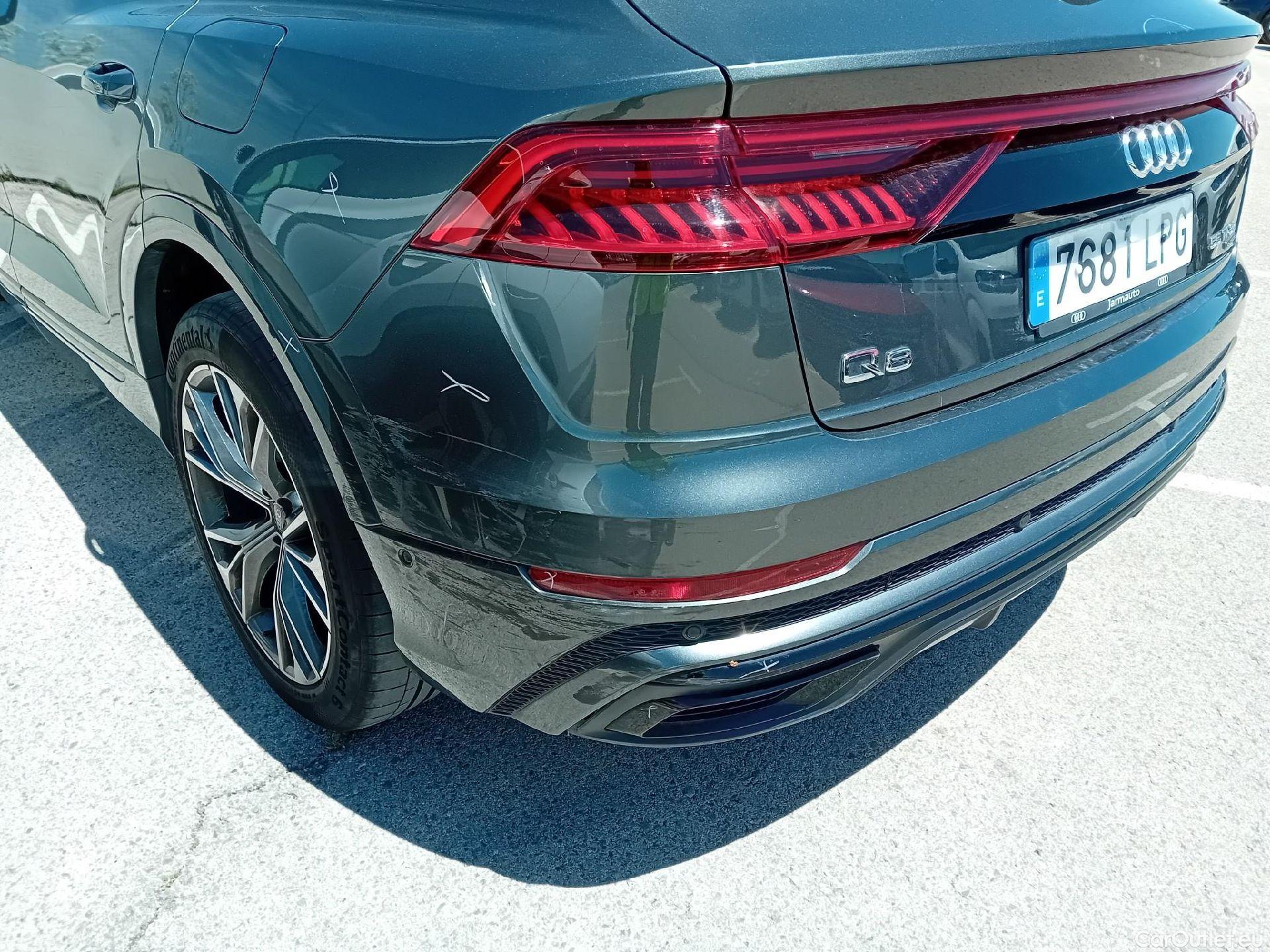  Audi  Q8 AUDI  / 2018 / 5P / todoterreno 55 TFSIe S Line 280kW quattro tiptronic #22