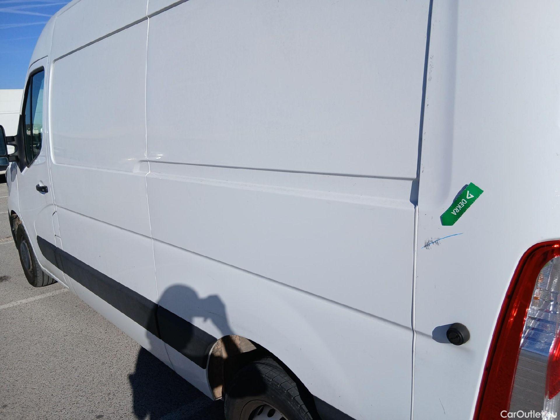  Renault  Master RENAULT  / 2019 / 4P / furgón Furgón T L2H2 3500 Bl dCi 100kW (135CV) #14