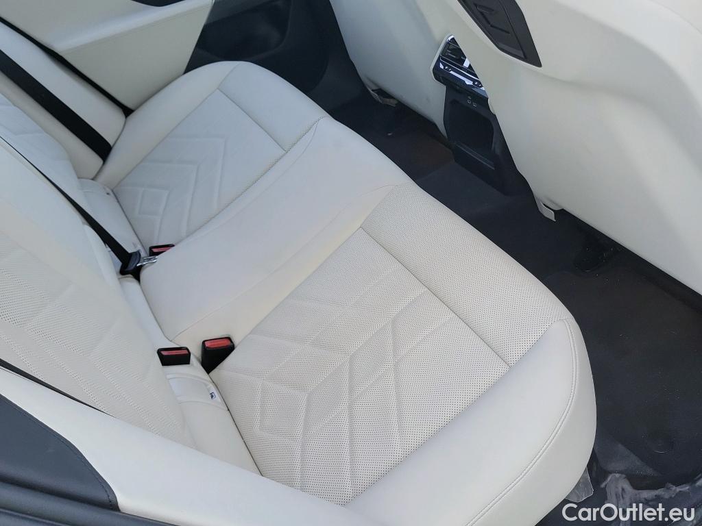  Bmw  Serie 5  520 d 2.0 195CV AT8 6E #14