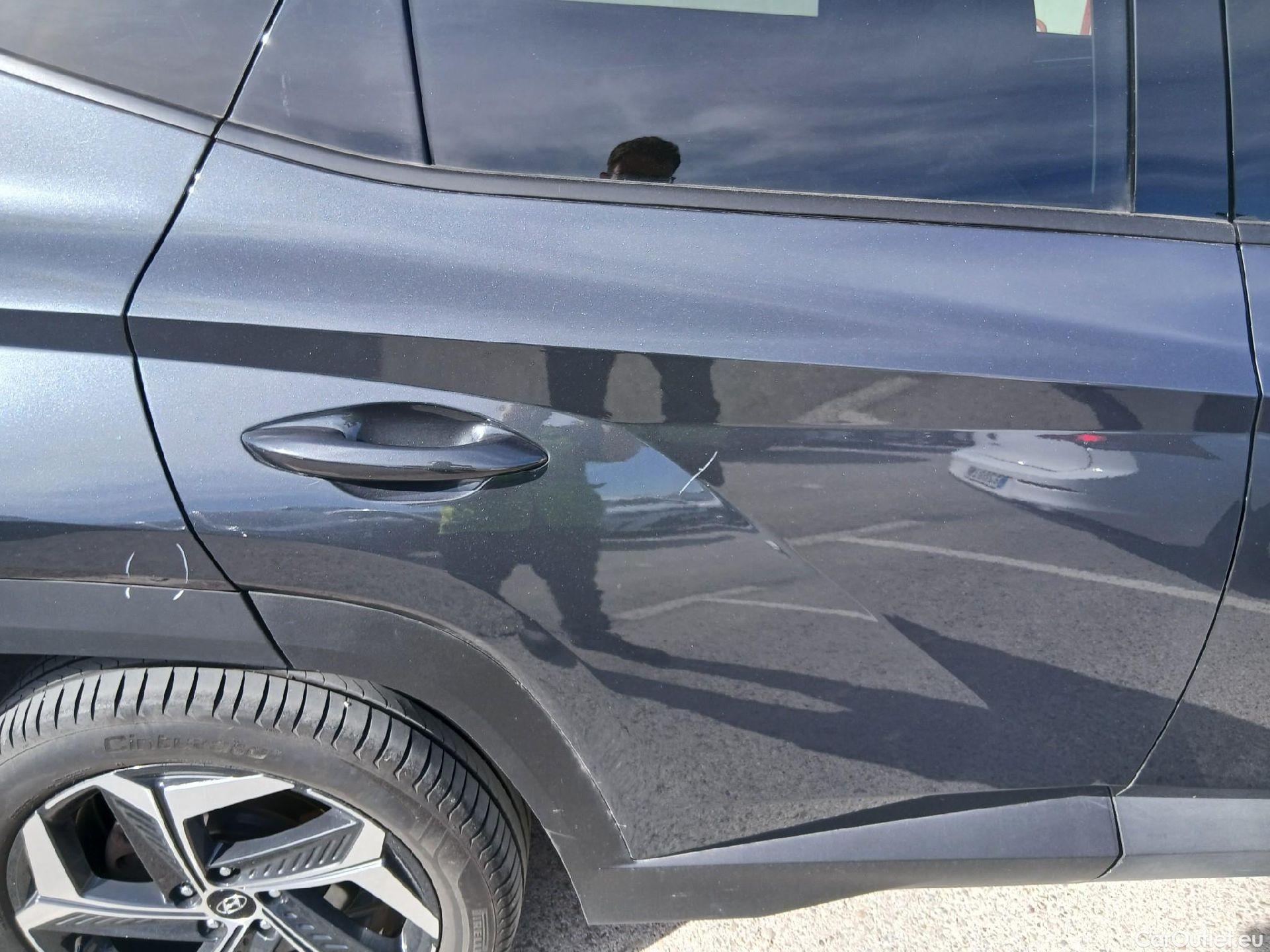  Hyundai  Tucson HYUNDAI  1.6 TGDI PHEV 265 CV Tecno Sky Auto 4x4 #21