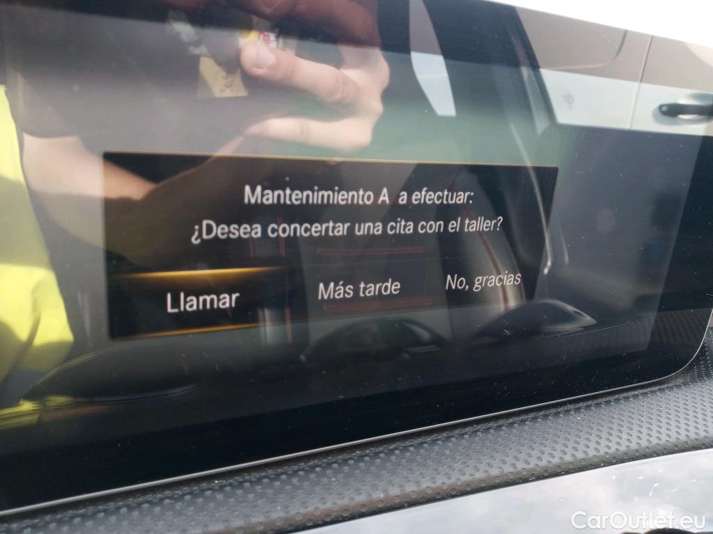  Mercedes  A-Klasse MERCEDES-BENZ Clase A / 2018 / 5P / berlina con portón A 200 #21