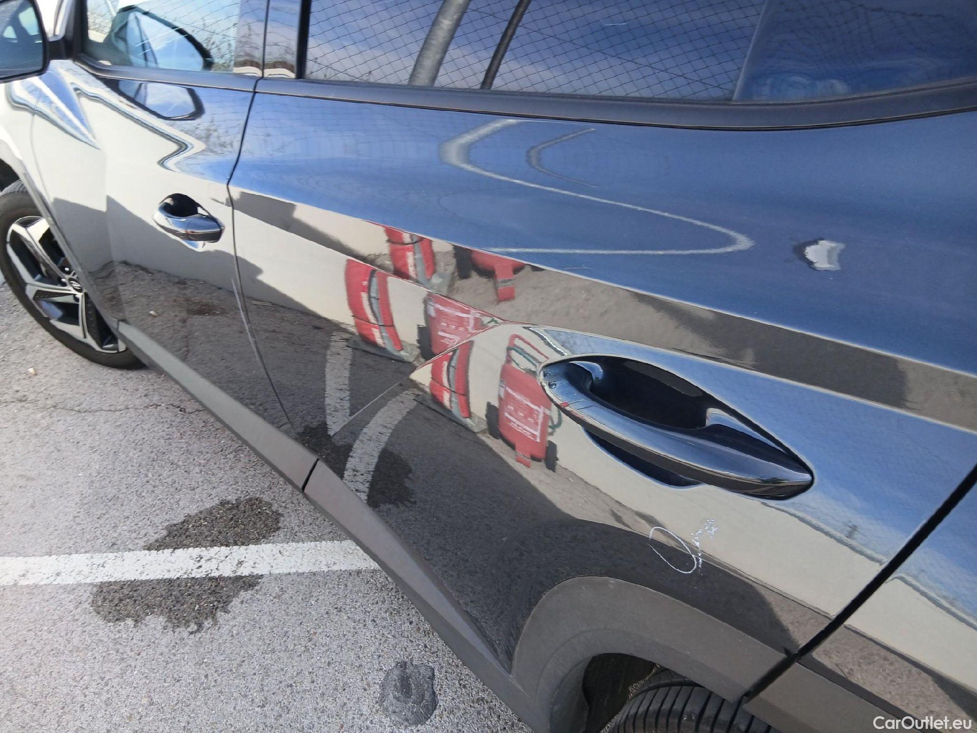 Hyundai  Tucson HYUNDAI  1.6 TGDI PHEV 265 CV Tecno Sky Auto 4x4 #15