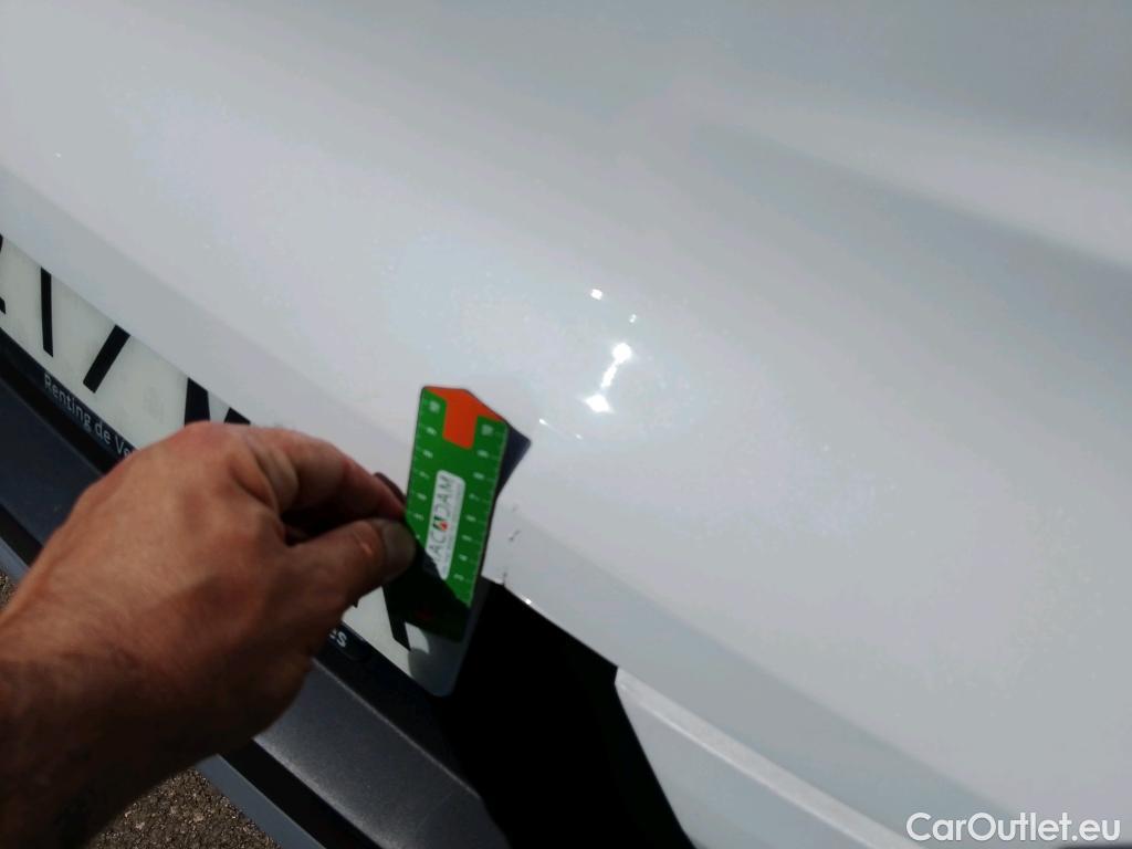  Renault  Captur RENAULT  / 2020 / 5P / todoterreno equilibre TCe 74 kW (100CV) GLP #2