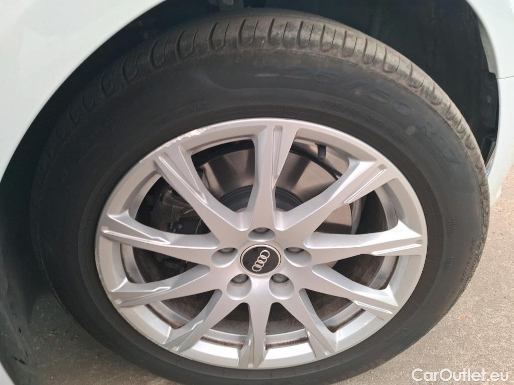  Audi  A4 AUDI  / 2019 / 4P / Berline 35 TFSI 150 S tronic Business Line #2