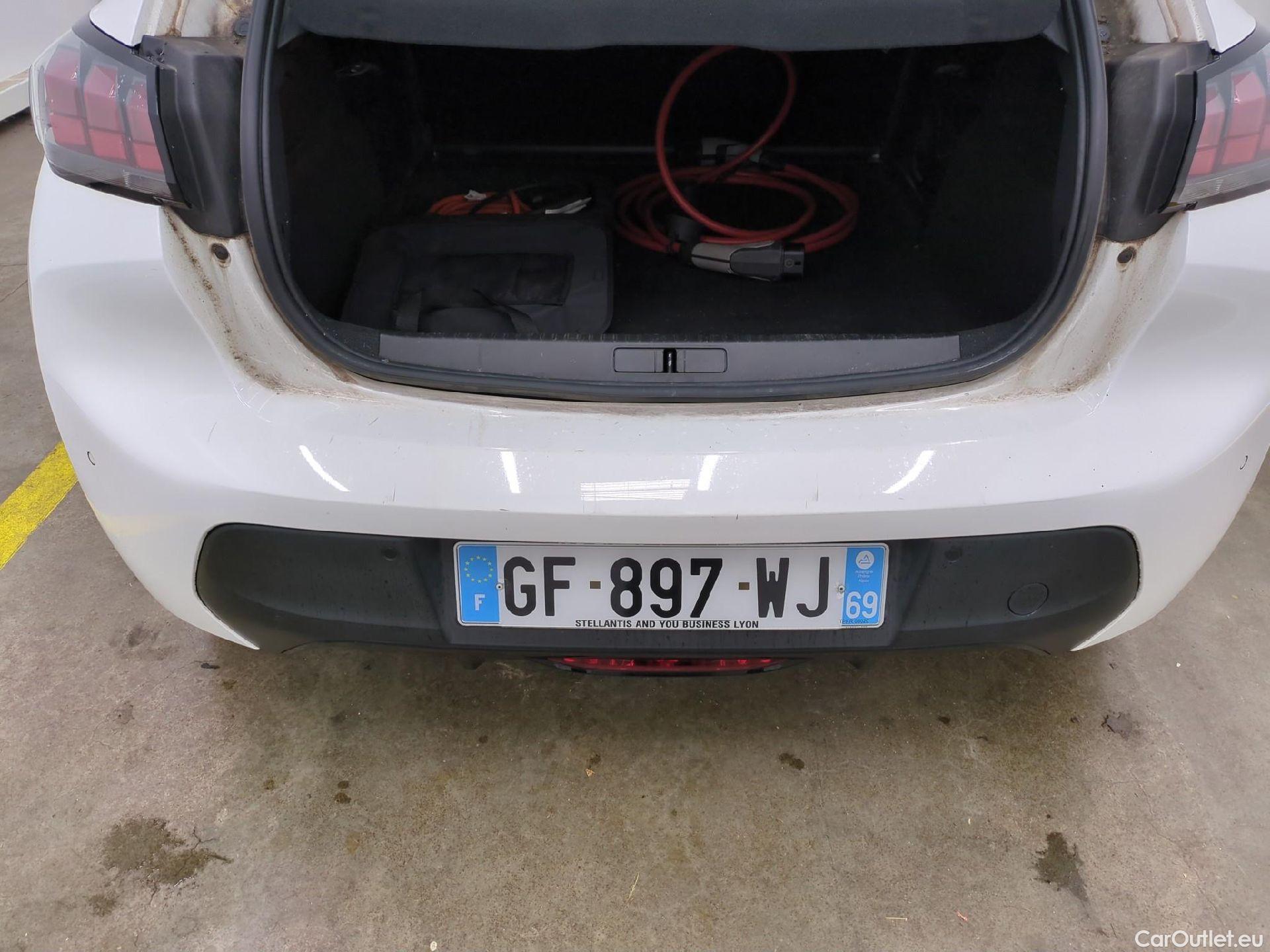  Peugeot  208  (e-) Active Business R 50kWh BVA / TRANSFO VP VF #32
