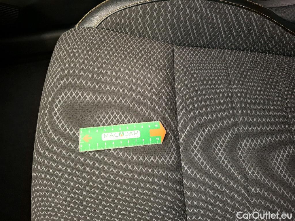  Renault  Arkana  Techno 1.6 E-TECH Hybrid 145CV BVA6 6E #16