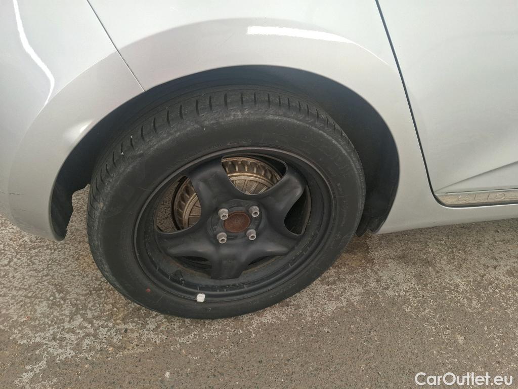  Renault  Clio  V Business 1.5 dCi 85CV BVM6 E6dT #32