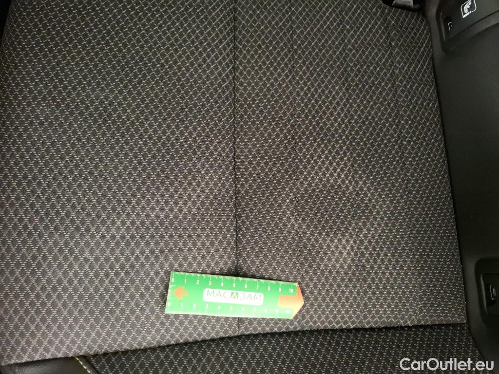  Renault  Arkana  Techno 1.6 E-TECH Hybrid 145CV BVA6 6E #13