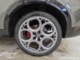 Alfa Romeo  TONALE ALFA ROMEO  / 2022 / 5P / SUV 1.3 280CV PLUG IN HYBRID AT6 SPECIALE Q4 #19