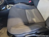  Toyota  Yaris TOYOTA  / 2017 / 5P / BERLINA 1.5 HYBRID BUSINESS #12