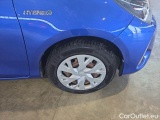  Toyota  Yaris TOYOTA  / 2017 / 5P / BERLINA 1.5 HYBRID BUSINESS #27