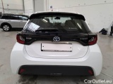  Toyota  Yaris TOYOTA  / 2020 / 5P / BERLINA HYBRID BUSINESS MY22 #75