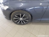  Volvo  V60 VOLVO  / 2019 / 5P / STATION WAGON T6 PLUG-IN AWD AUTOM. CORE #55