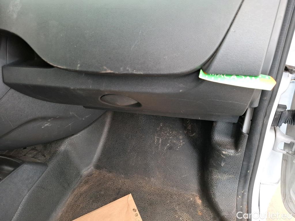  Renault  Kangoo  II Express Grand Confort (L1) 1.5 dCi 95CV BVM6 E6dT
 #13