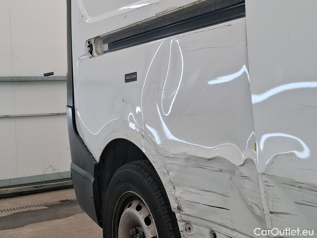  Renault  Trafic  III Fourgon L2H1 3T Confort 2.0 dCi 130CV BVM6 E6d #5